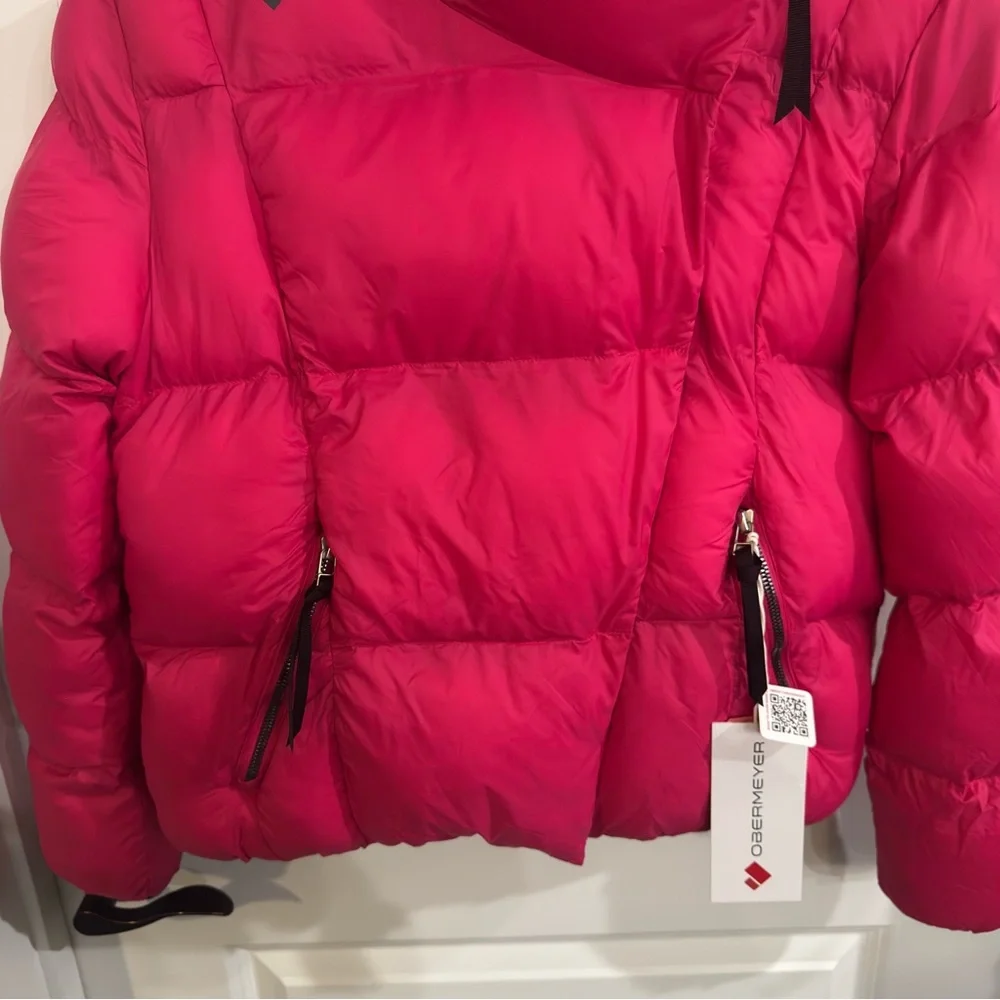 Obermeyer Isla Puffer Jacket in Showstopper Hot Pink